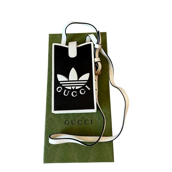 GUCCI x ADIDAS SmartPhone Case Crossbody With Strap Set 702203 Black White - Picture 13 of 16